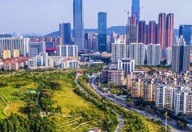 国内公认最干净的两个城市，干净程度可以和日本匹敌