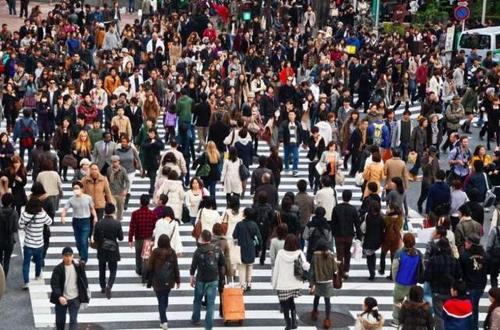 最新全球人口排名前十位，中国人口超14亿居第一
