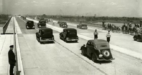 世界上第一条高速公路，德国1932年修建