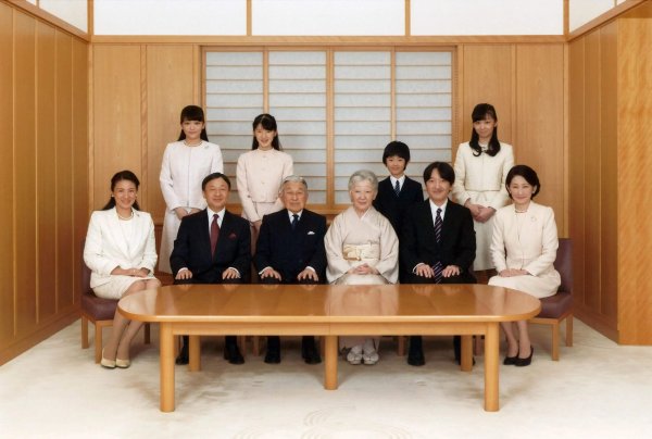 世界上最长寿的王朝，日本天皇至今还存在