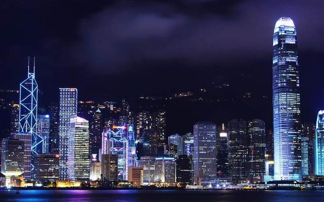 中国夜景最漂亮的十大城市 香港夜景居首位！