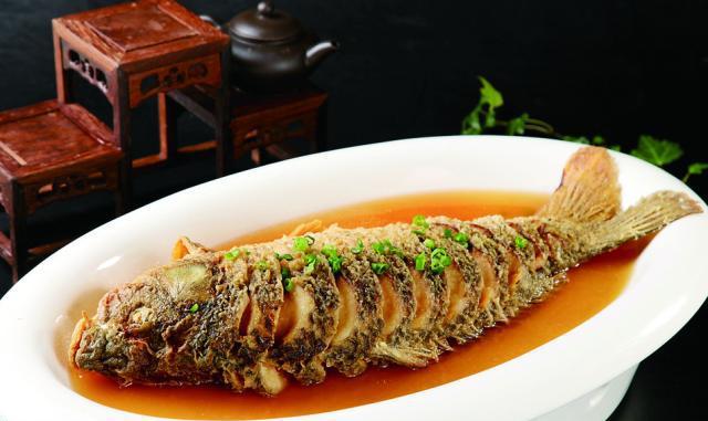 郑州最出名的7道名菜，红烧黄河大鲤鱼排第一