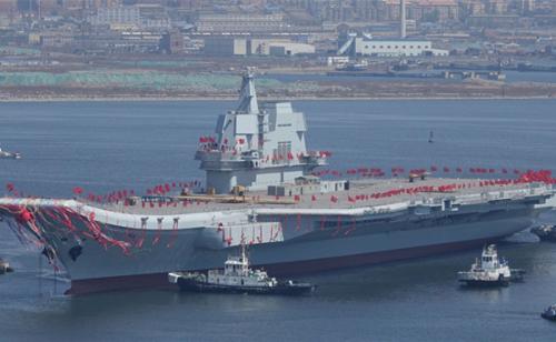 2018中国最新十大先进武器，002国产航母值得期待