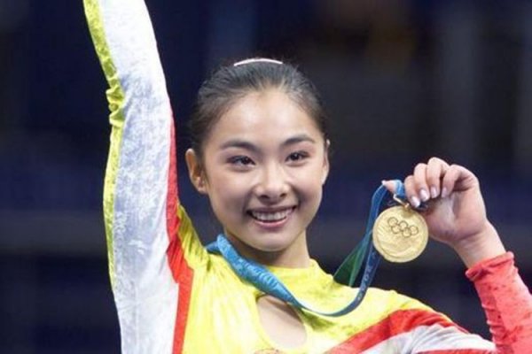 中国十大女子体操运动员，刘璇程菲榜上有名