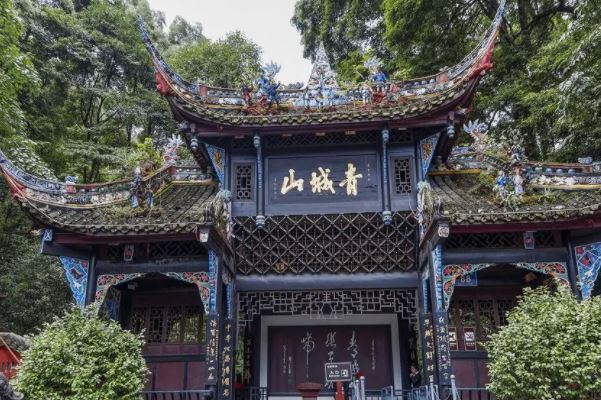 成都有哪些著名的景点？成都景点排名前十