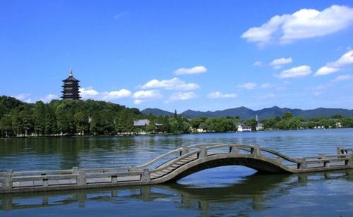 浙江三大名湖：杭州西湖稳坐冠军宝座