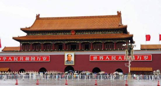 中国最热门的旅游城市：北京年接待游客超3亿人次