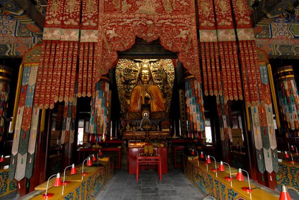 北京最值得游览的十大寺庙：红螺寺求子、求姻缘很是灵验