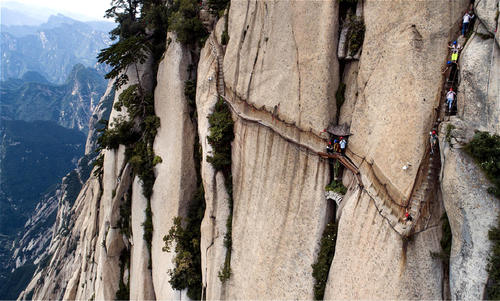 世界上最著名的悬崖排行榜，华山长空栈道上榜
