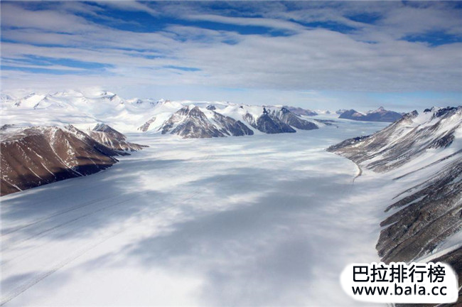 世界上最冷的地方是哪里，南极洲最低零下100度