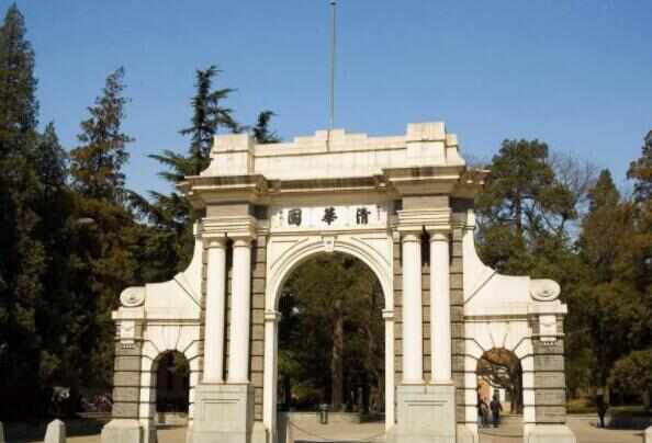 中国前十名大学排名榜，清华北大占据前两名