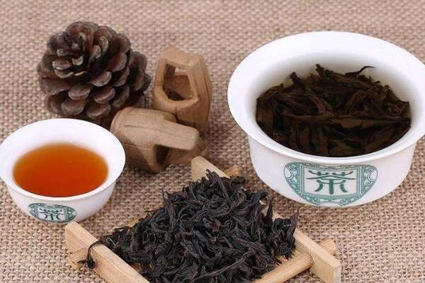 高端岩茶十大排行：肉桂茶排第二名，大红袍获得第一名