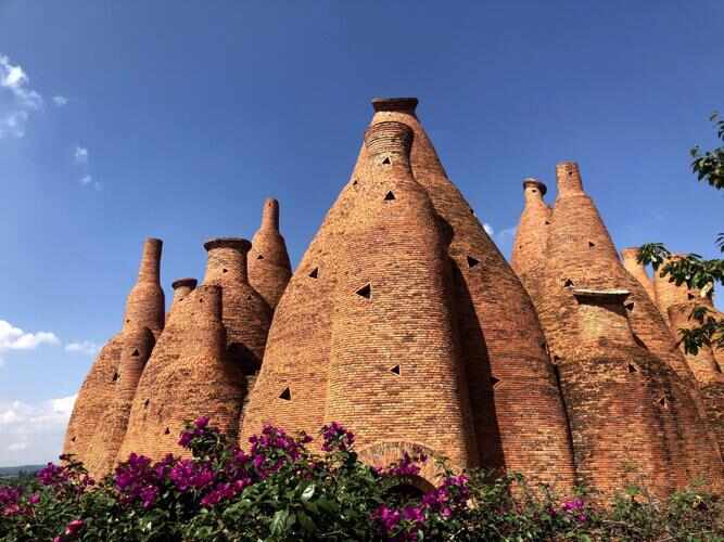弥勒市旅游必去十大景点，东风韵景区排第一