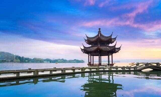 杭州自助旅游去哪里好玩？杭州最适合穷游的10个景区