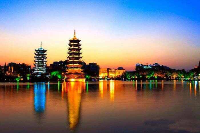 2022桂林必去十大旅游景点，桂林十大旅游景点排名