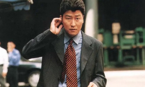 演技炸裂刺激无比！盘点几部跌宕起伏的特工谍战电影