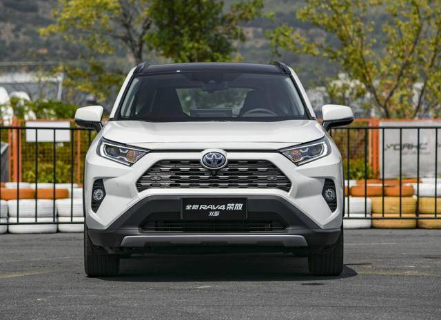 月销1.9万辆，SUV排行榜第4名，丰田RAV4终于“火”了