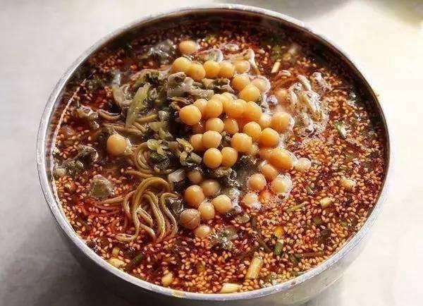 四川雅安著名的十大美食：椒盐饼入榜，榨榨面居榜首