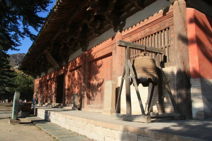 世界仅存的唐代木建筑：山西五台佛光寺建于857年