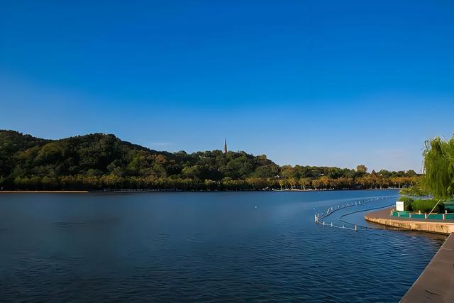杭州旅游必去十大景点，杭州西湖排第一名