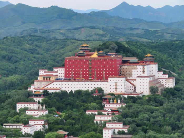 河北省旅游必去十大景点，承德避暑山庄排第一位