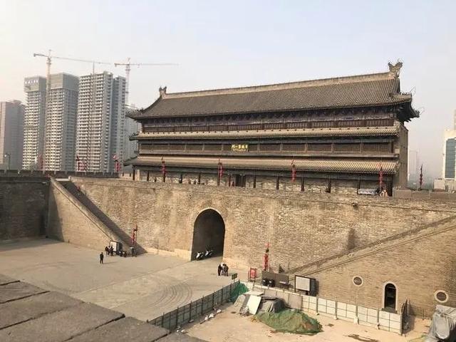 西安著名9个景点：大唐不夜城上榜，西安城墙居首