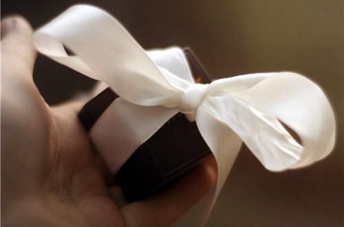 陆向晨卢萱萱免费 赘婿老公出轨保姆后，我杀疯了完整版小说