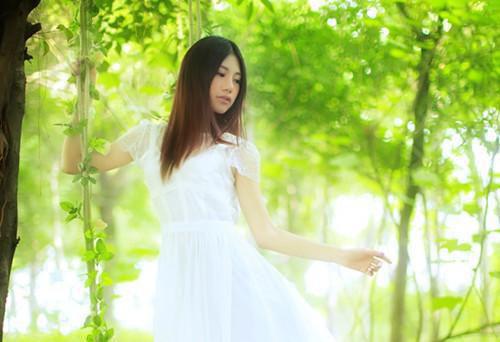 浮灯灿烂一朝：梁明昭沈砚卿谢临风全文+番外最新章节 梁明昭沈砚卿谢临风在线阅读