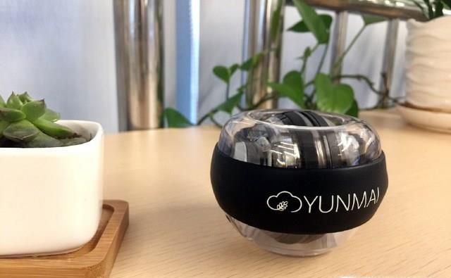 云麦腕力球怎么玩