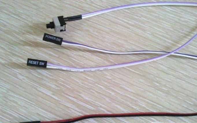 机箱power线怎么接