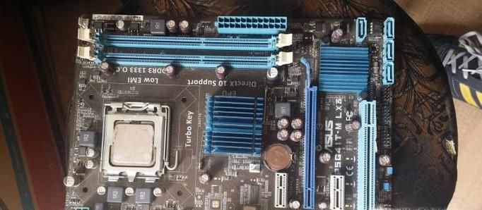 教你认识主板插线