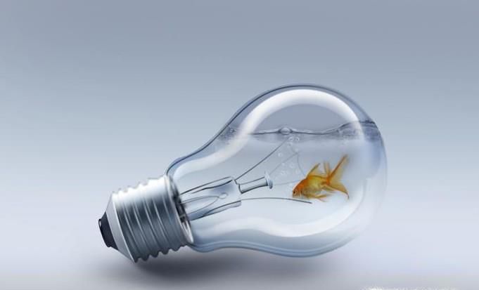 pscs6制作灯泡中的金鱼