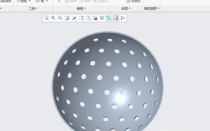 如何使用creo在球面上面阵列出孔。