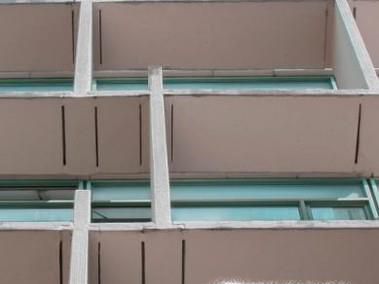 电脑桌面图标怎么调大小