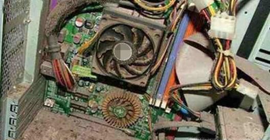 电脑黑屏或者发出滴滴滴的声音怎么解决