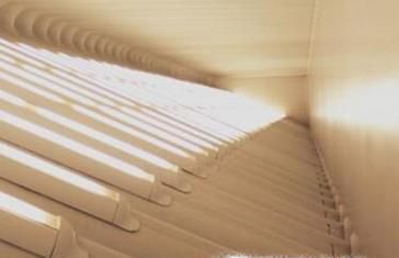 怎样调整桌面图标大小