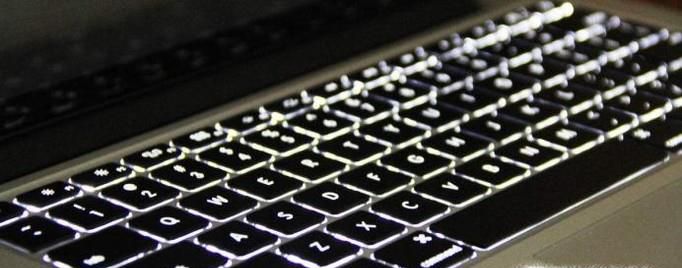 电脑键盘F11至F12是什么功能？