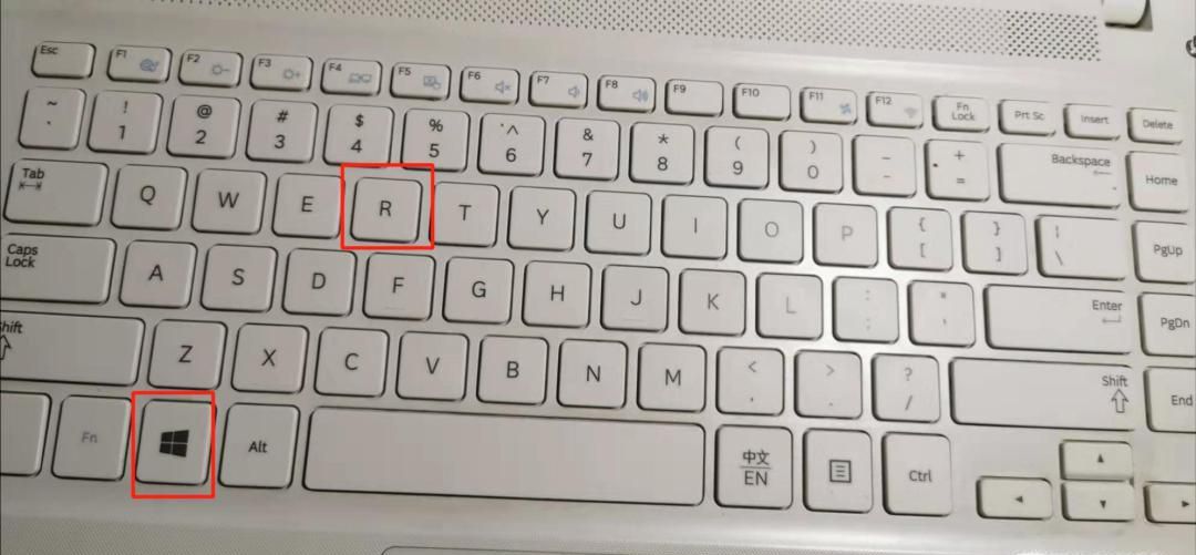 如何查看某个端口被谁占用