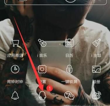 如何将ＱＱ聊天记录里的小视频保存下来