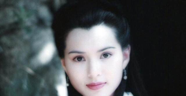 你最喜欢金庸武侠小说中的哪一个女主角？