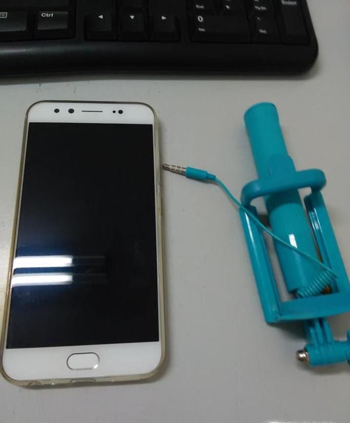 vivo自拍杆怎么用