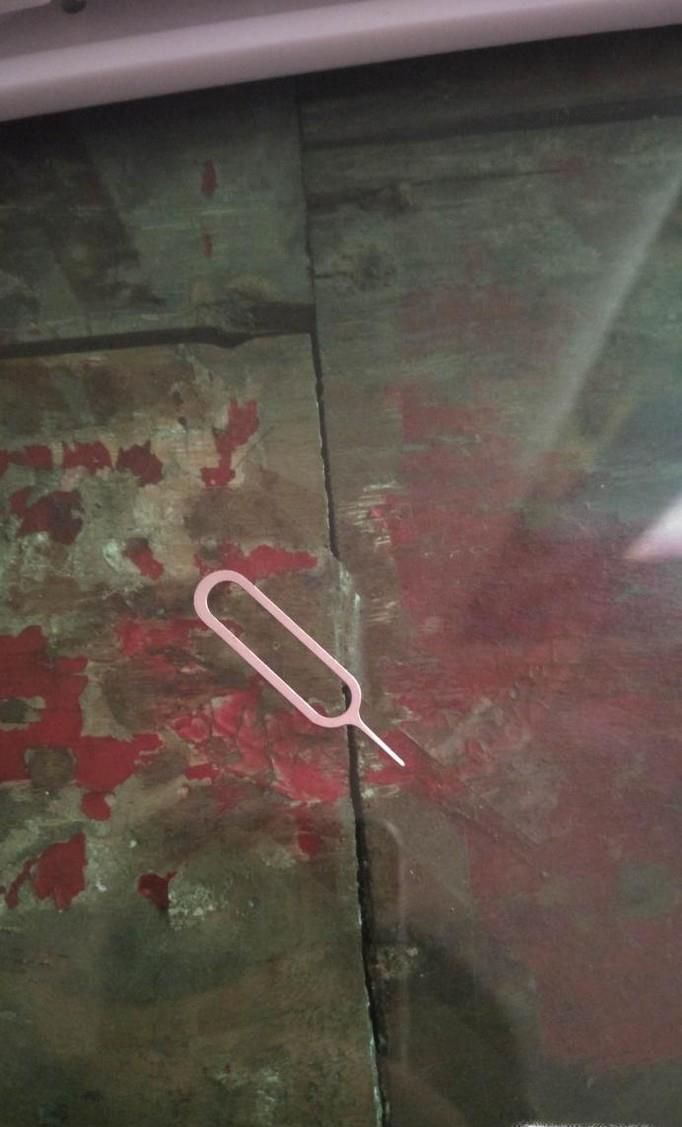 华为荣耀怎么取手机卡
