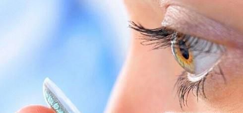 新买的隐形眼镜使用的时候要注意什么呢？