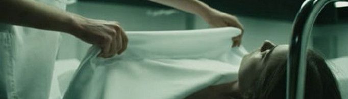 人死后为什么要盖住脸？