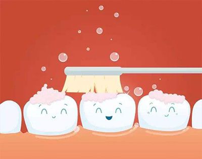 刷牙应该在早餐之前还是之后？