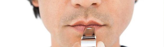 裁判为何要吹哨子？