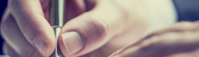 汉字从何时开始由竖着写变为横着写？