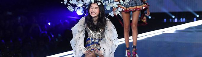 为什么把出丑叫做出洋相？