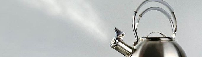 为什么冷开水比自来水更容易烧开?