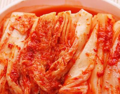 韩国泡菜就是辣白菜吗？